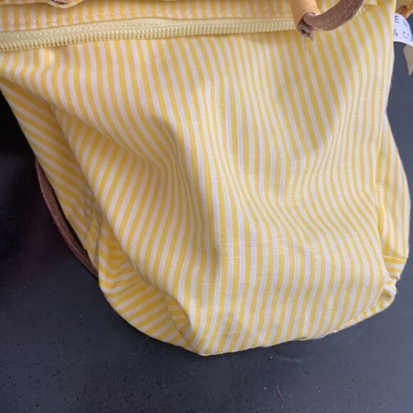 1990’s handwoven corn husk mini tote bag with a dragonfly appliqué and a yellow - Picture 9 of 16